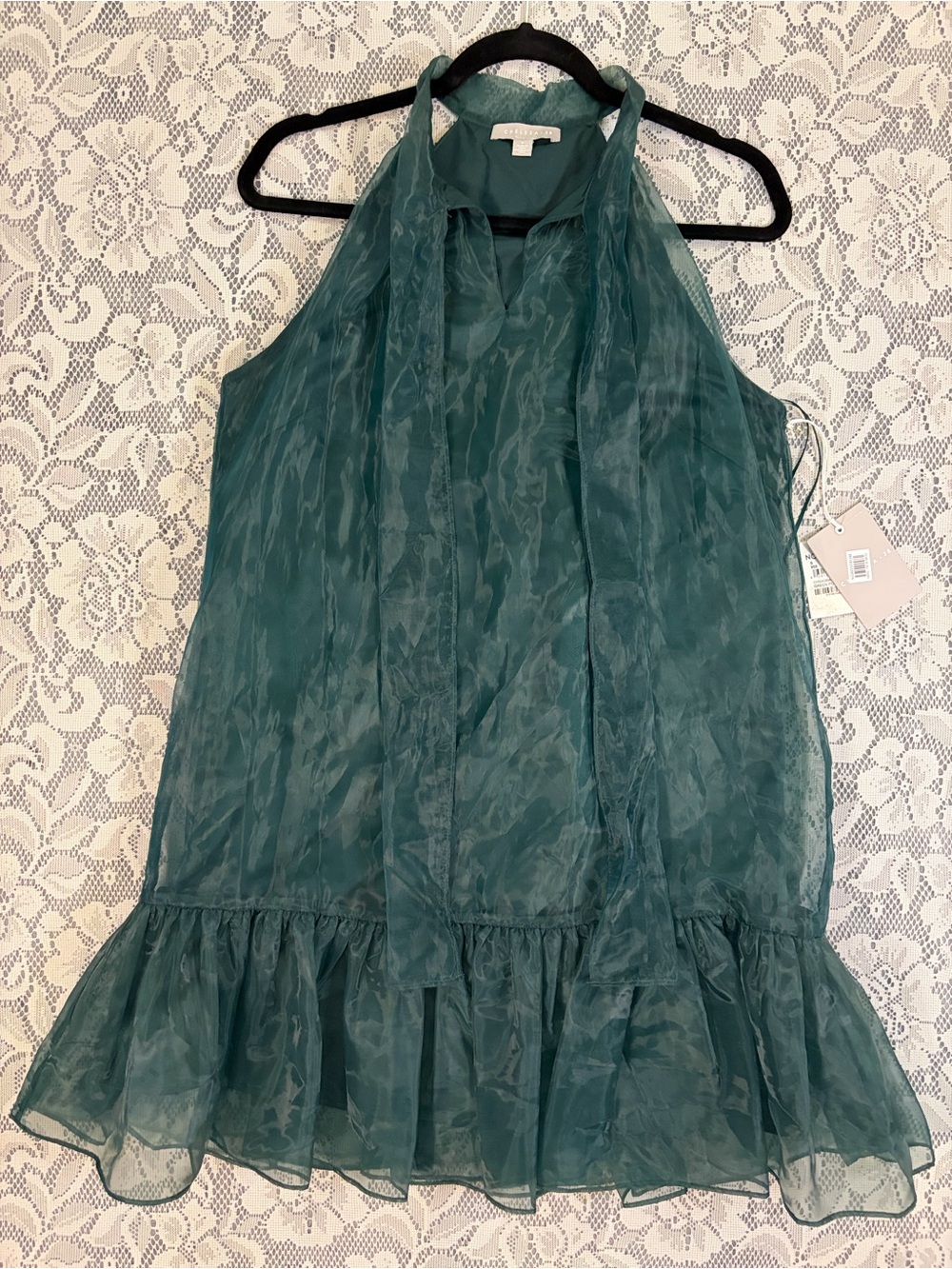 Chelsea28 Organza Minidress in Green Ponderosa, Size Small